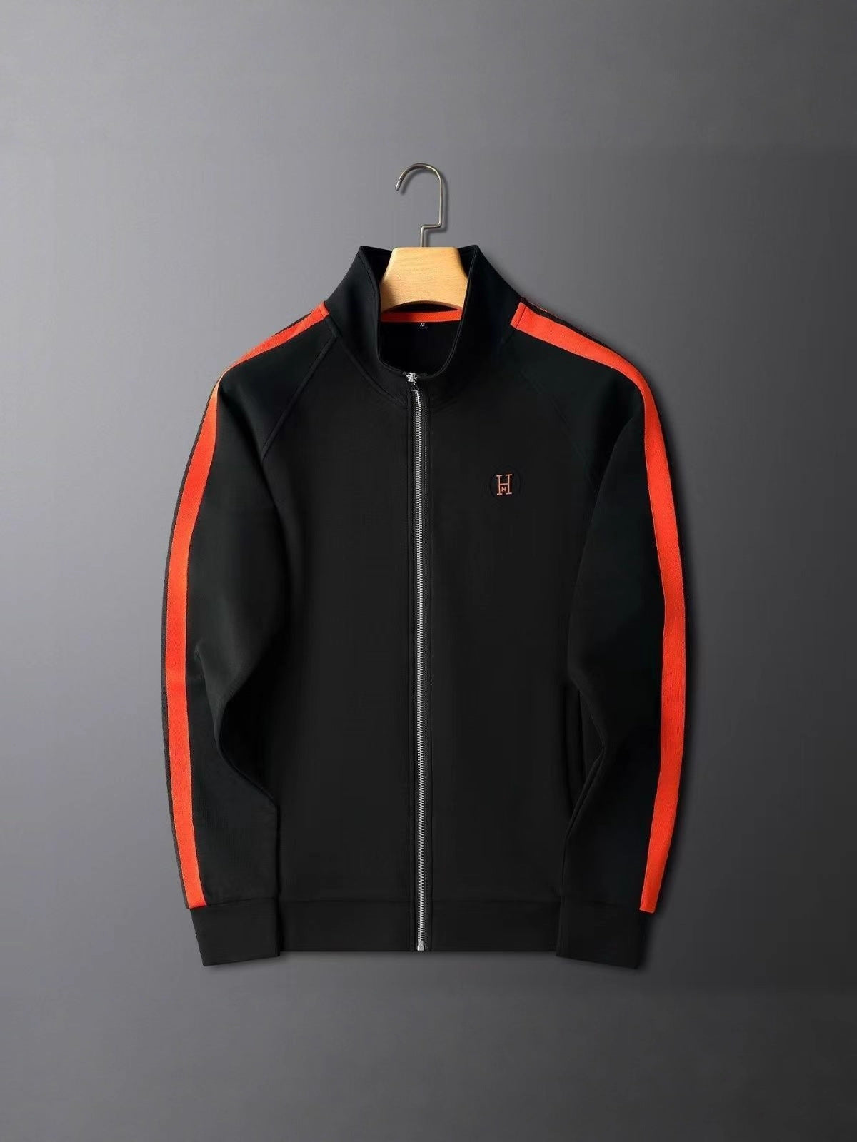 Mens Casual Sports Suit Set – Stylish & Comfortable