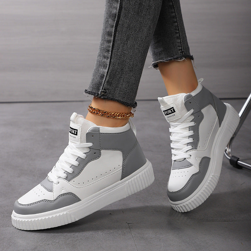 Soft-soled comfortable casual sports sneakers