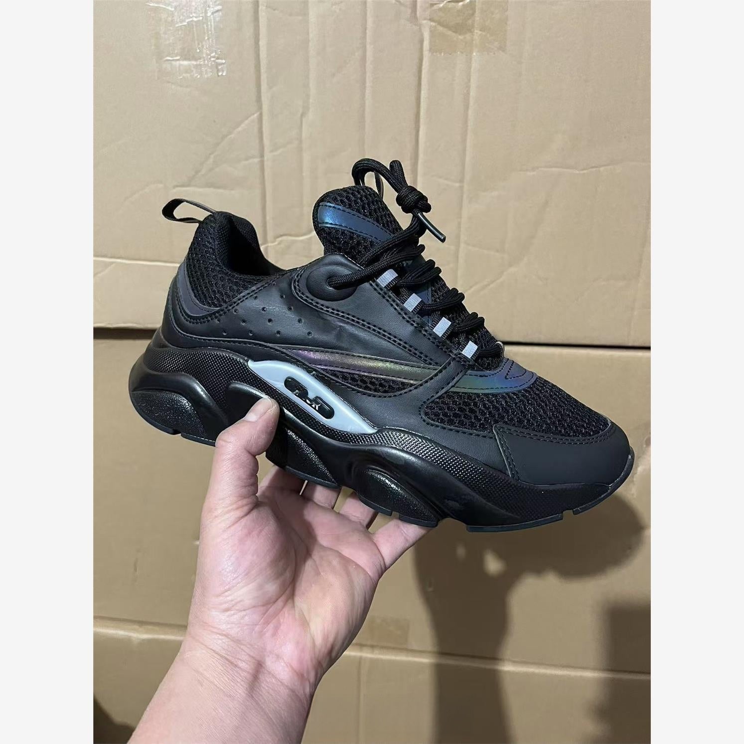 Running sports shoes