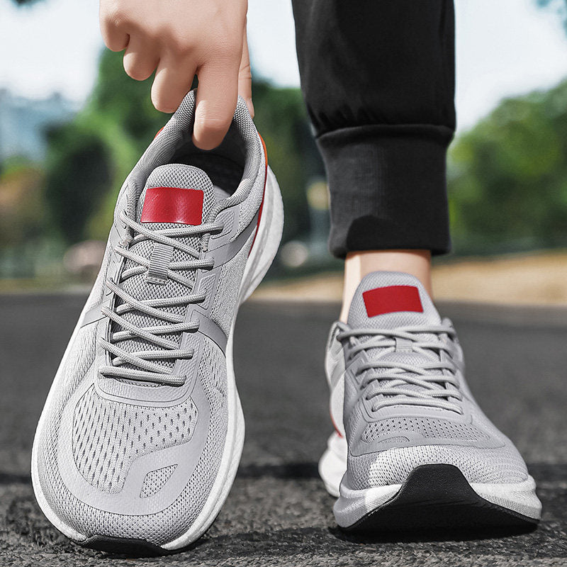 Wide-toe breathable sports shoes