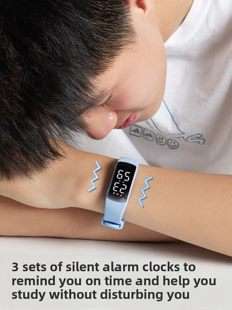 Student Movement Fitness Watch – Track Your Active Life