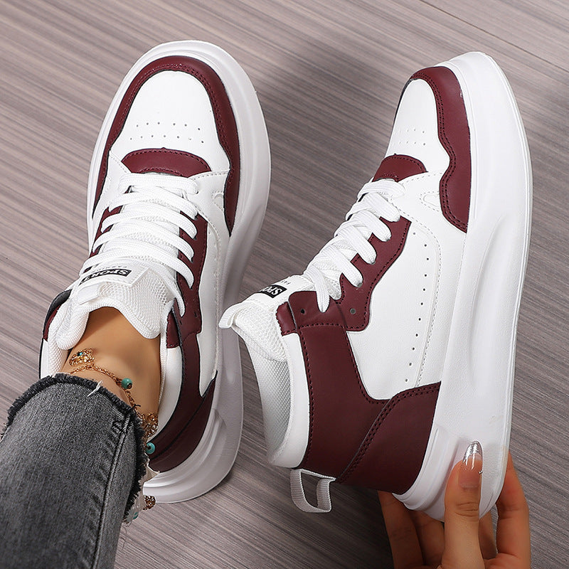 Soft-soled comfortable casual sports sneakers