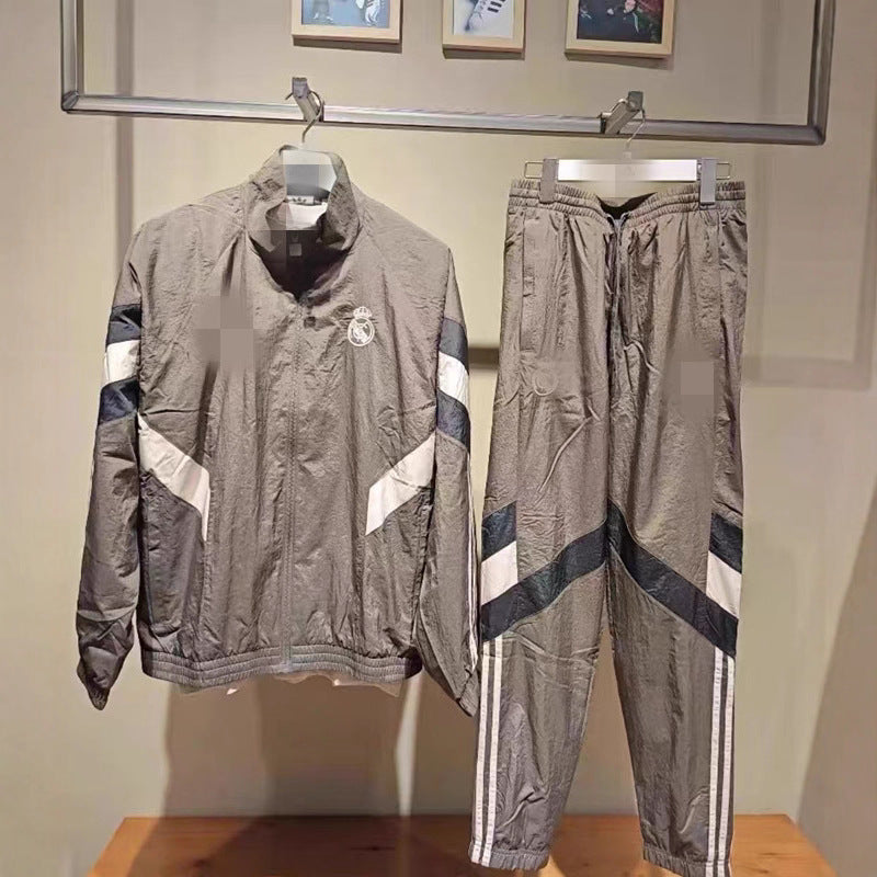 Men’s Sports Jacket – Stylish & Comfortable