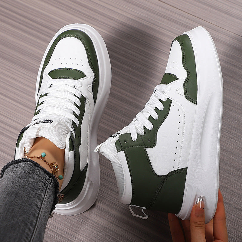 Soft-soled comfortable casual sports sneakers